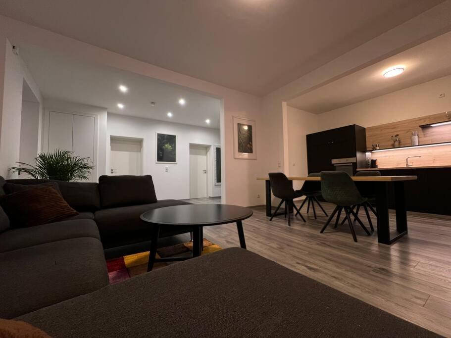 Zweizimmerwohnung Im Herzen Von *